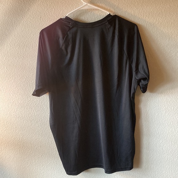 Nike T-Shirt - Size Medium - Black - Picture 2 of 4